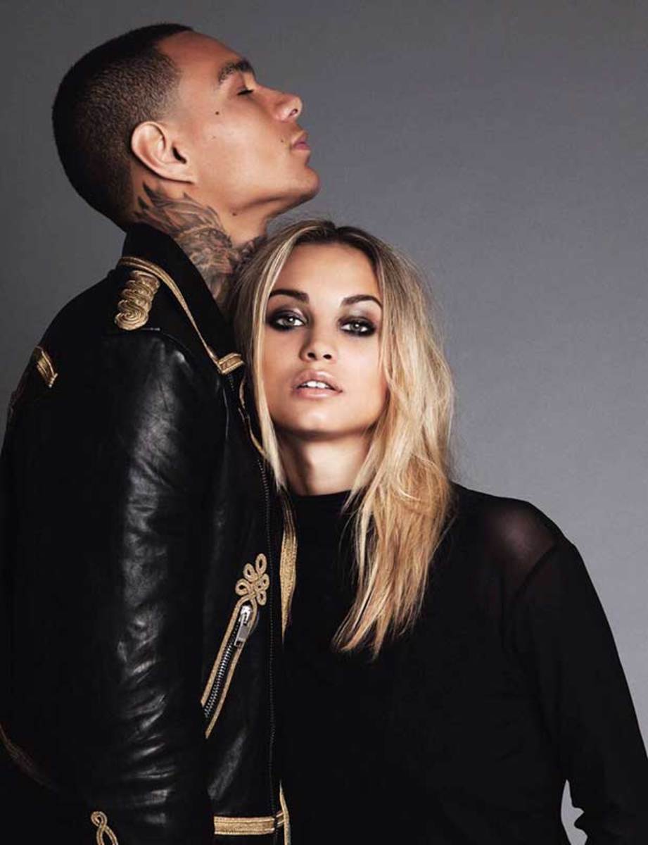 Rookie Rose poses with van der Wiel for Life Football - Swimsuit | SI.com