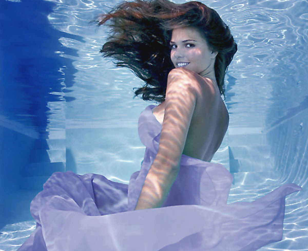 Daniella Sarahyba for Swimsuit 2005 :: Howard Schatz/SI