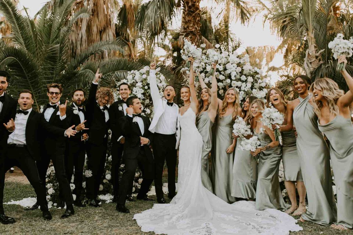Josephine Skriver and her bridal party.