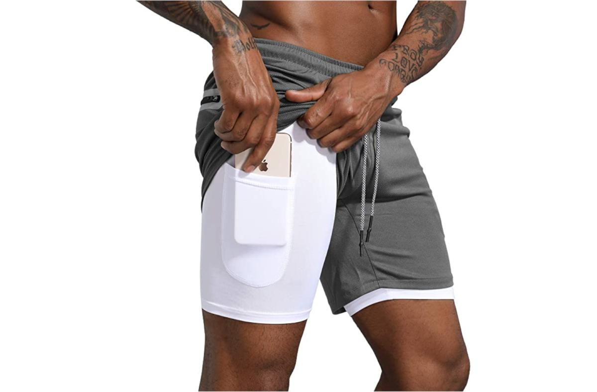 Men's 2-in-1 workout shorts with compression