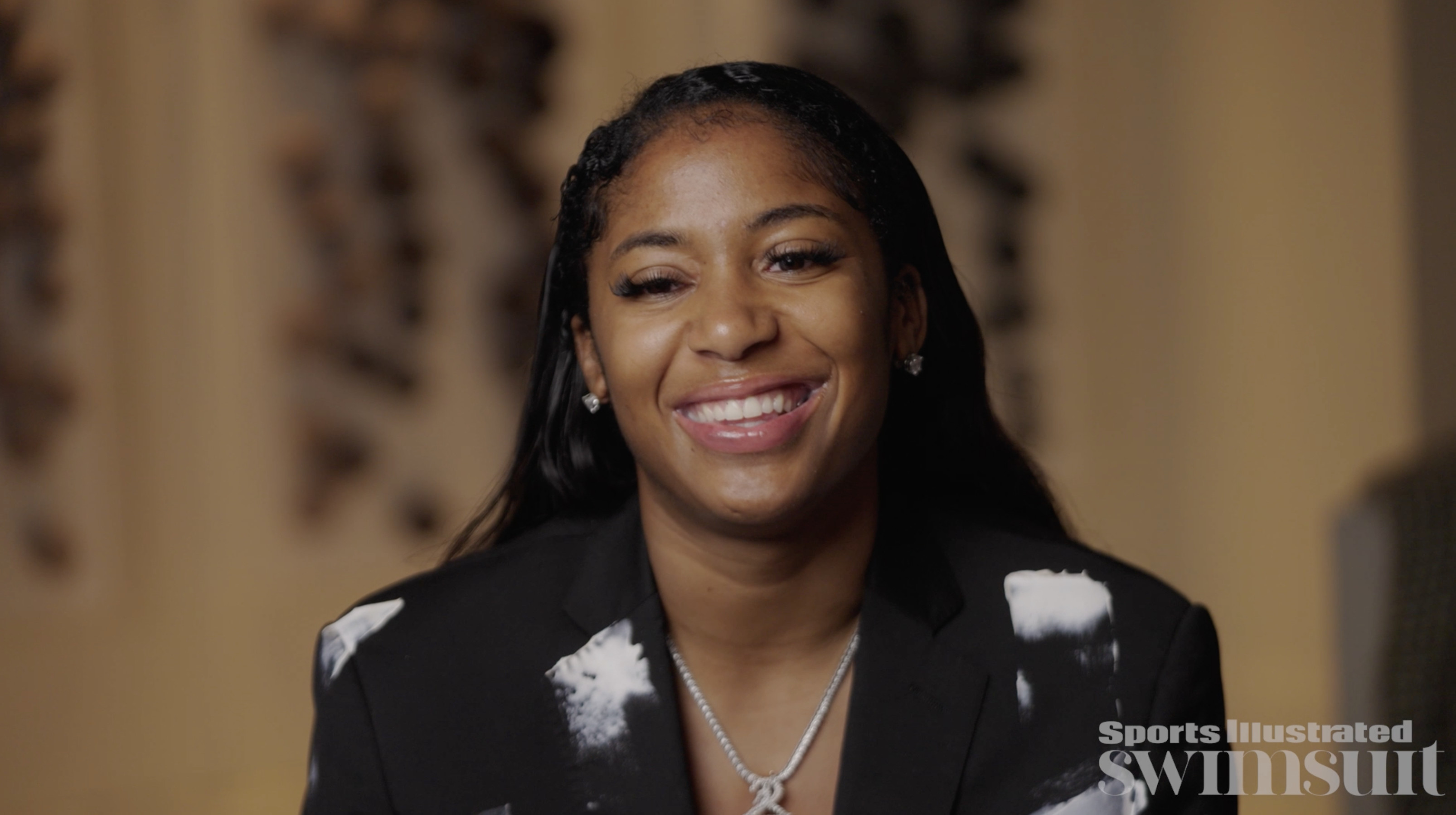 Te’a Cooper is the Underdog Making an Impact Swimsuit