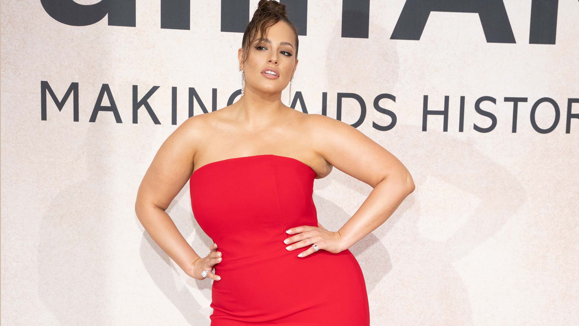 Ashley Graham Shares PostPregnancy HairLoss Journey Swimsuit