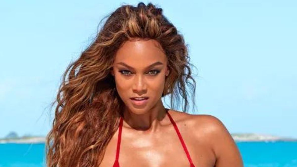 Tyra Banks Sizzles in These 8 SI Swim Photos in the Bahamas - Swimsuit